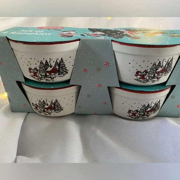 Disney Mickey & Minnie Christmas Set 🎄❄️🤍 - Picture 2 of 5